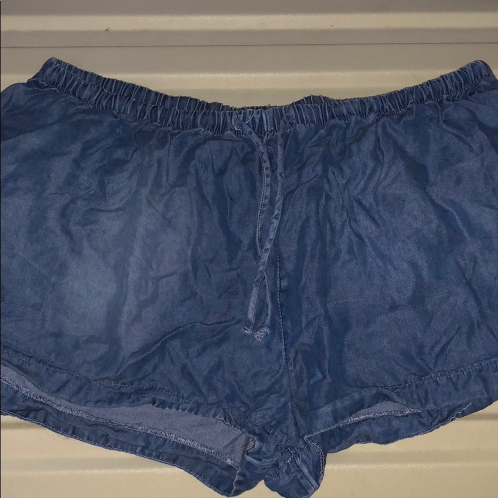 Mossimo shorts.